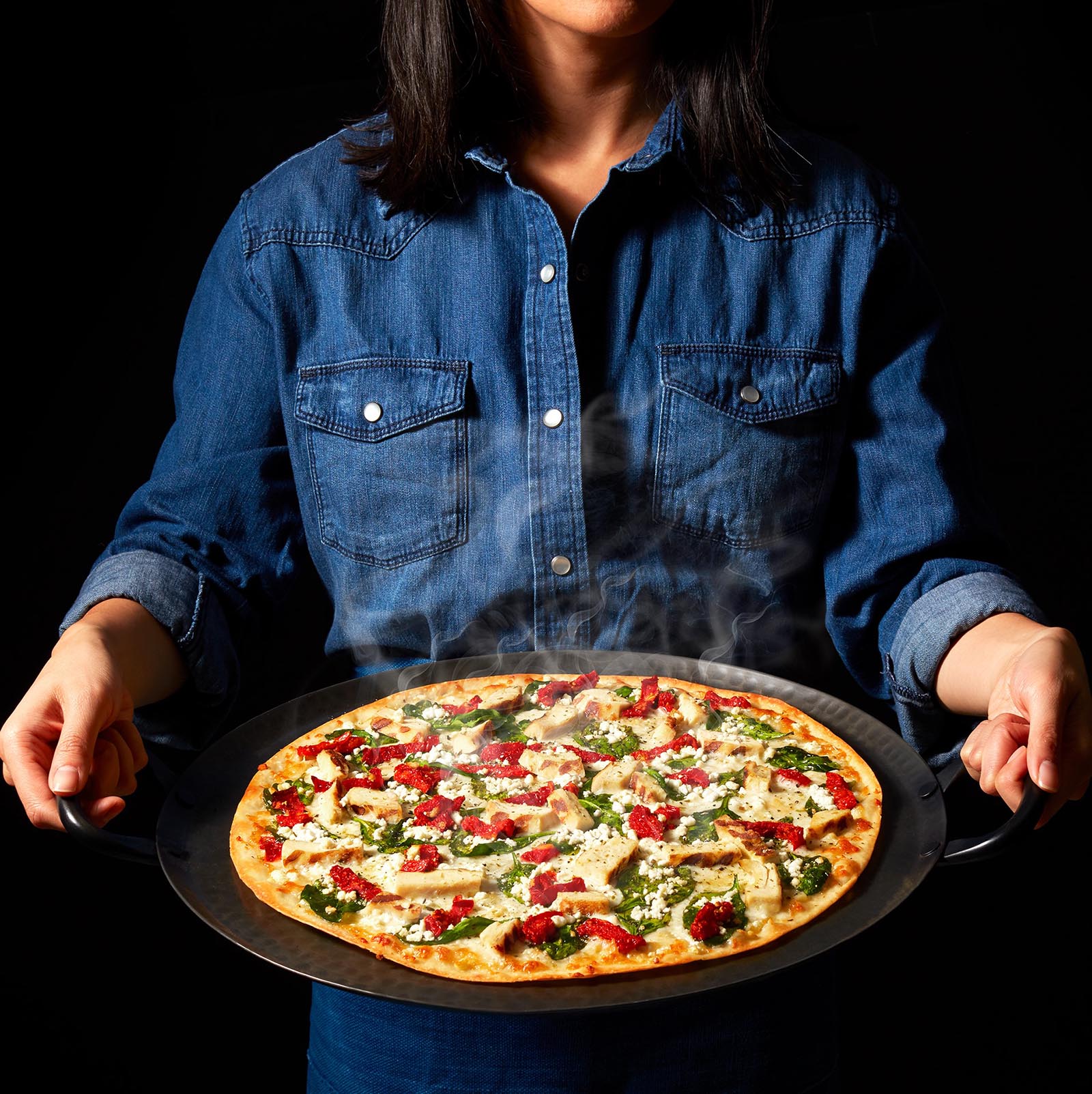 Papa Murphy’s pizza being served